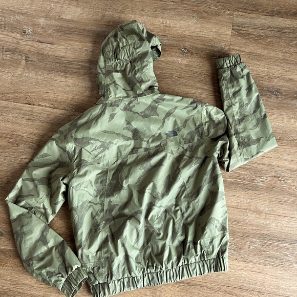 The North Face - wind breaker - size s - Picture 4 of 5